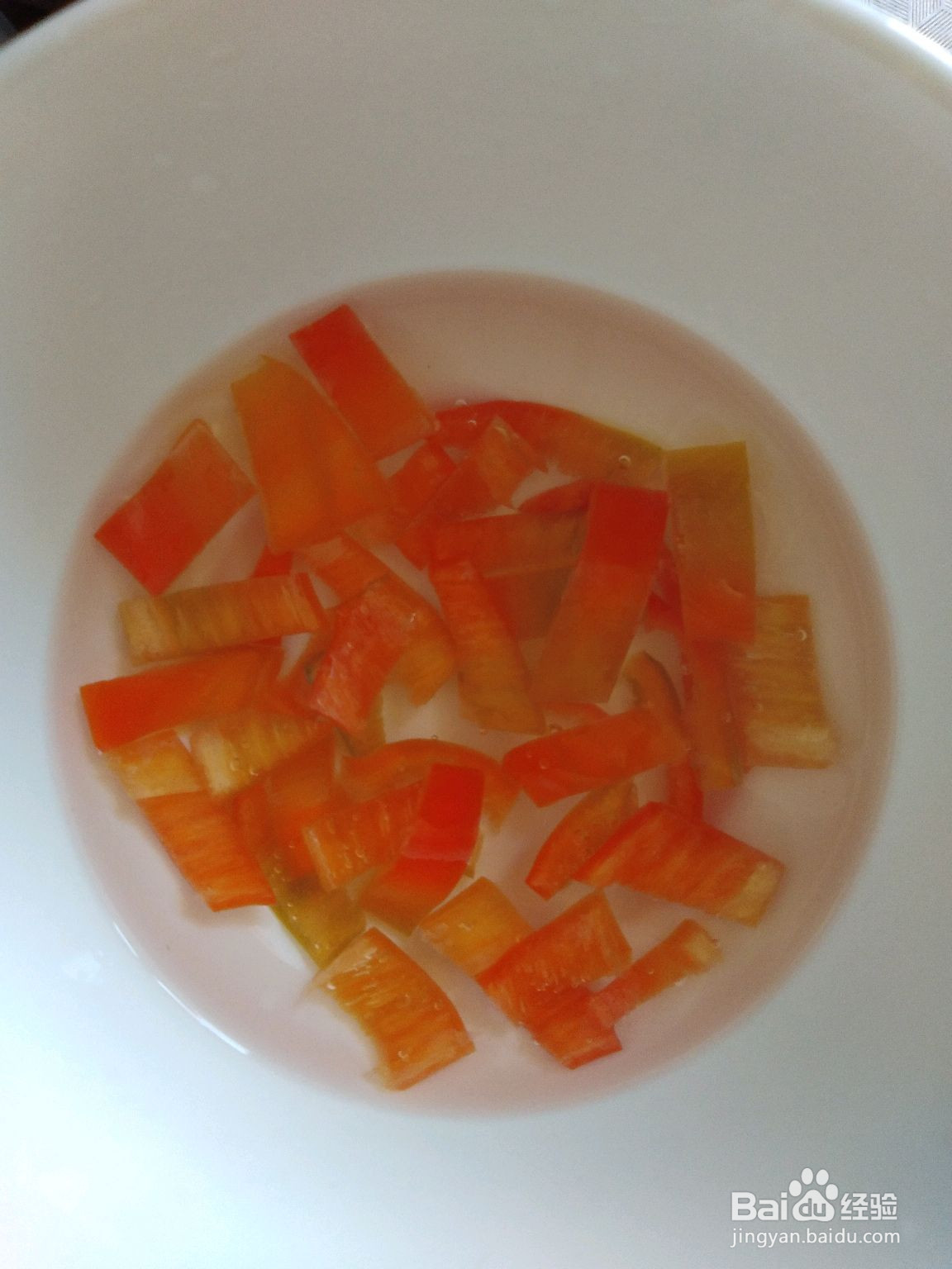 五彩蛋炒面的做法