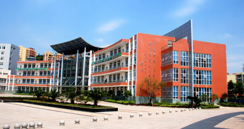 初中二年级成绩一般的学生搞入重点班效果会好一些吗