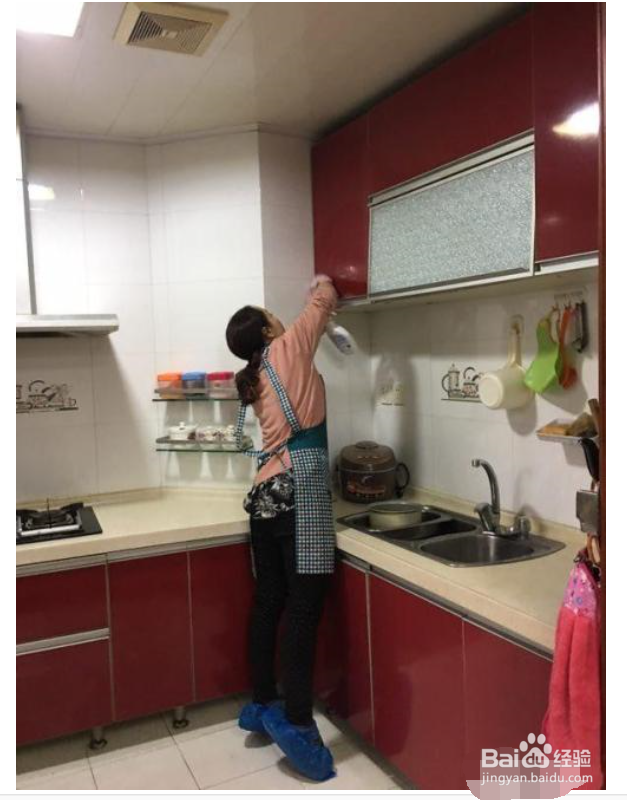 怎么快速去除厨房油污