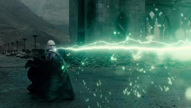 为什么哈利波特从来不用索命咒