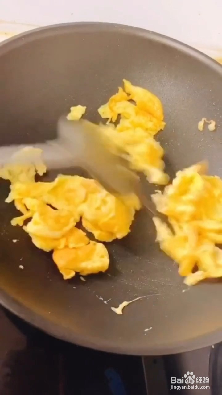 如何制作包菜鸡蛋炒粉丝
