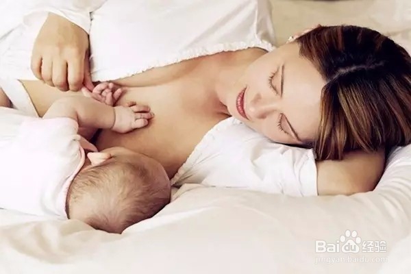 宝宝母乳喂养的5个误区