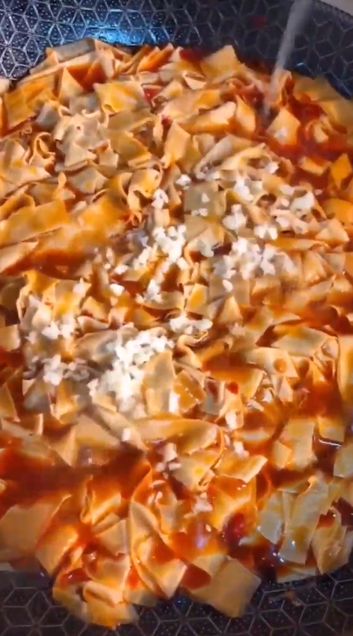 水煮干豆腐皮怎么做？