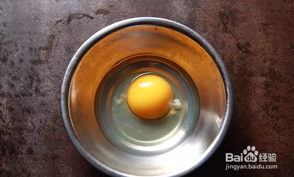 一道快手的小食《炸葱香》