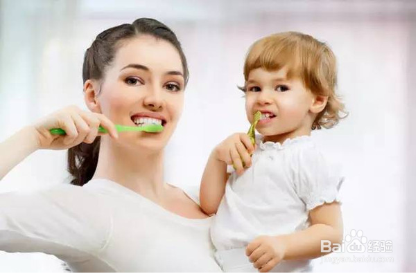 防范小朋友六龄齿的注意事项