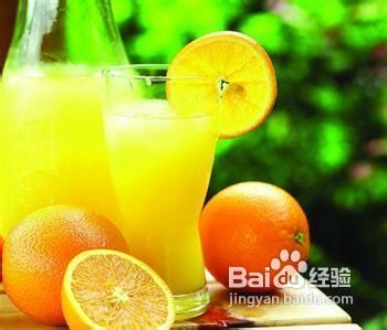 女人四个特殊时期不宜乱喝水