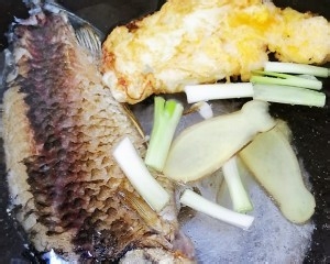 怎么做鲫鱼豆腐汤