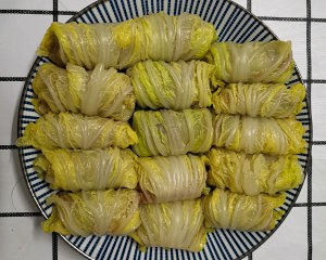 超有食欲又好吃的娃娃菜饺子的做法