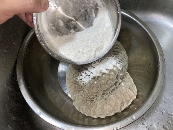 秘制萝卜焖牛腩