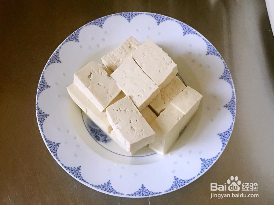 老厨师教你做鱼头豆腐汤