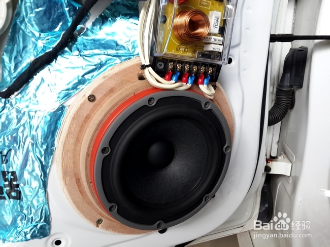 奥迪A4音响改装美国霸克汽车音响