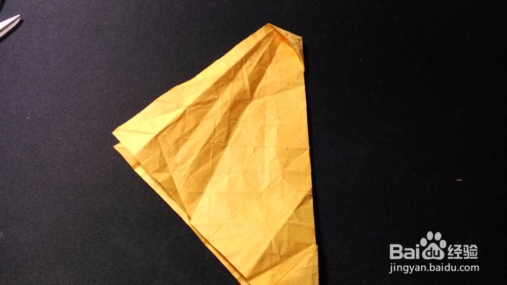 如何用纸折叠小企鹅