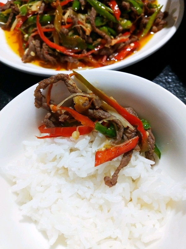 尖椒仔姜牛肉丝