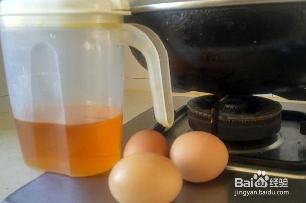 <b>如何用少量的油煎鸡蛋</b>
