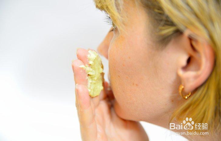 如何制作鳄梨面膜