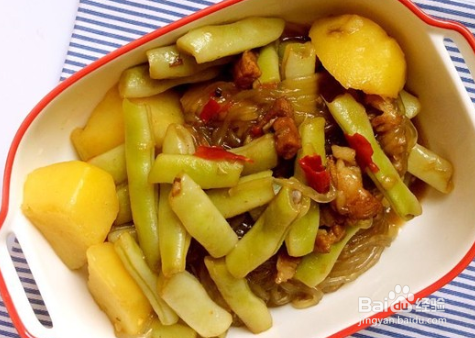 家常猪肉炖芸豆的做法