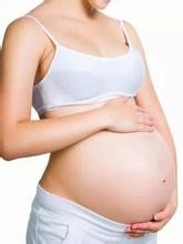 <b>孕中期孕妈妈该注意些什么呢</b>