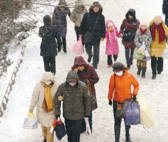 下雪走路如何防滑