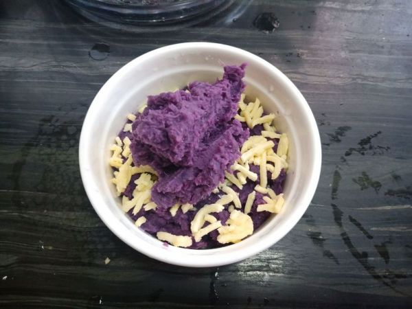 香甜美味，芝士焗紫薯