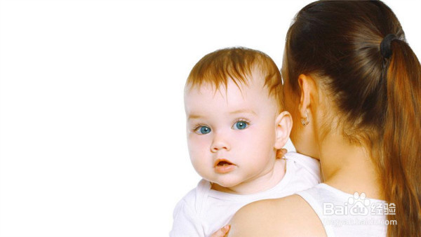 宝宝出现手足口病时,应该和哪些疾病鉴别?