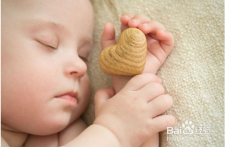 宝宝什么时候才能一觉睡到天亮做好这些事，妈妈的苦难早日结束