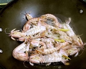 老公最爱的下酒菜 椒盐皮皮虾