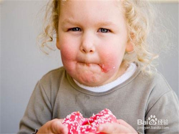 小朋友想通过生病获取关注怎么办