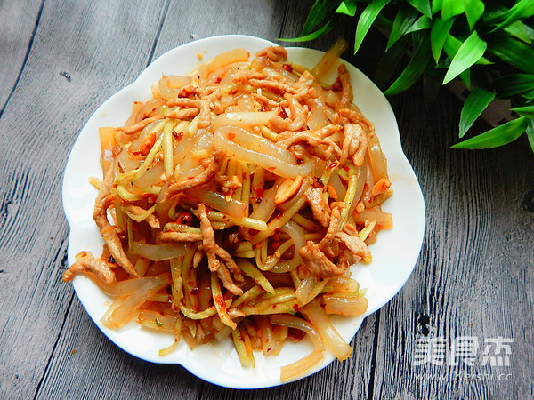 肉丝凉拌土豆粉