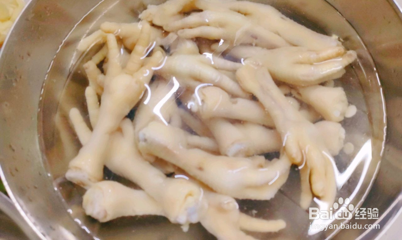 酸辣柠檬鸡爪的做法