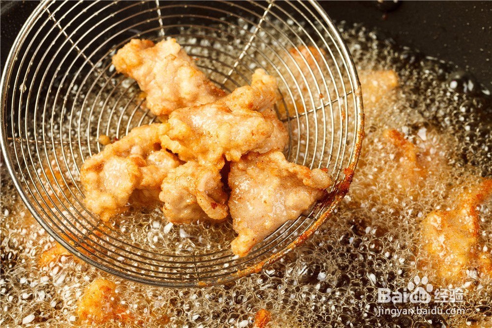 逛食记丨一道经久不衰的东北硬菜——锅包肉