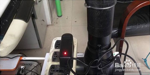 纳丽德圣火1超强远射直充手电使用心得