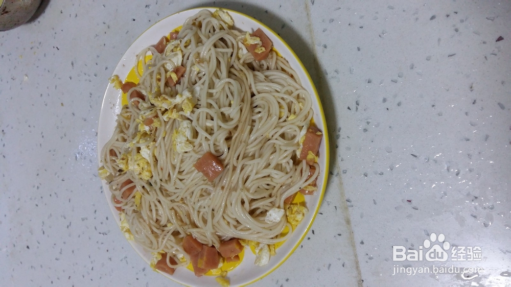 怎样做酱拌面？好吃又简单