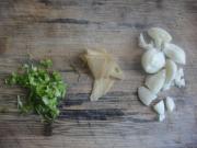 萝卜丝鲫鱼汤也可以帮助瘦身