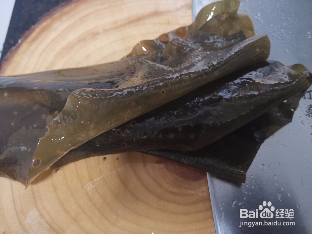 五花肉剩菜炖海带块