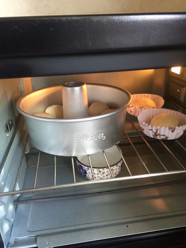 葱香芝士青椒牛肉面包