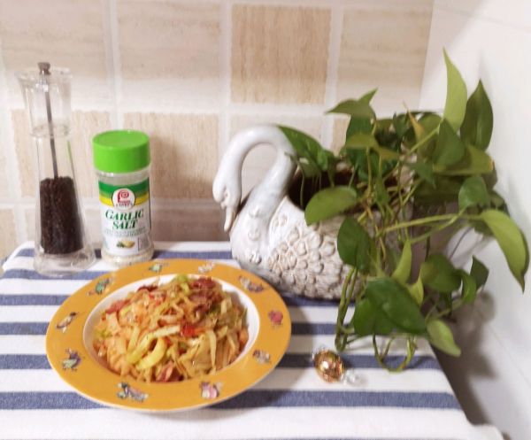 培根番茄洋葱烩饼