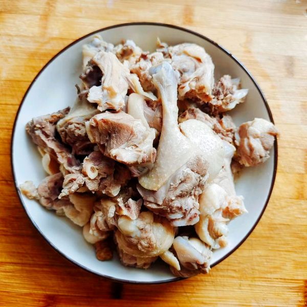 红枣枸杞莲子老鸭汤