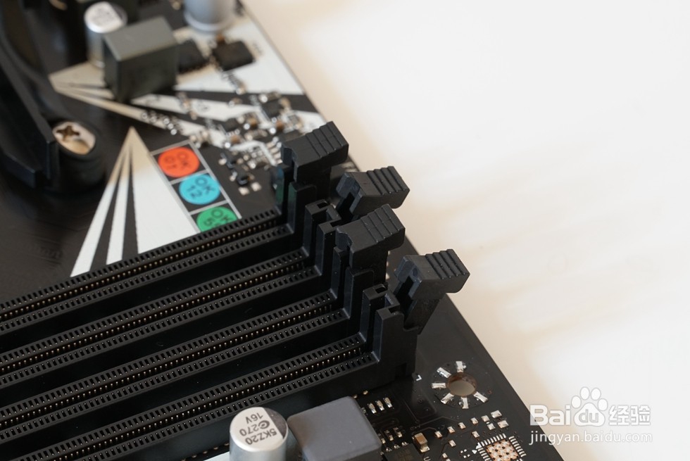 台式机主板常用接口介绍与插接教程