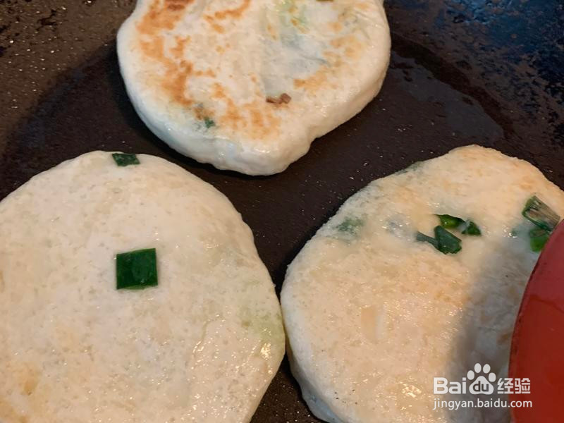 省事免揉葱油发面饼的做法