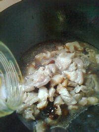 菜杆烧肉的做法