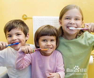 如何让孩子爱上刷牙