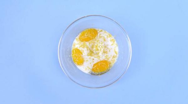 冰爽柠檬酸奶蛋糕