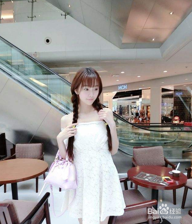 如何提高女友的情商?