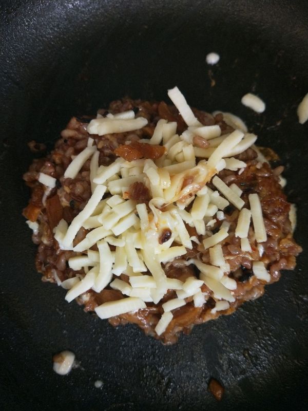 辣萝卜芝士炒饭