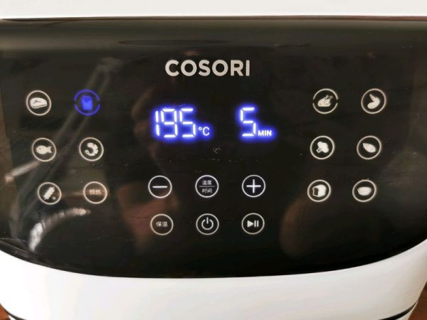 炸奥尔良芝士鸡腿和奥尔良土豆块