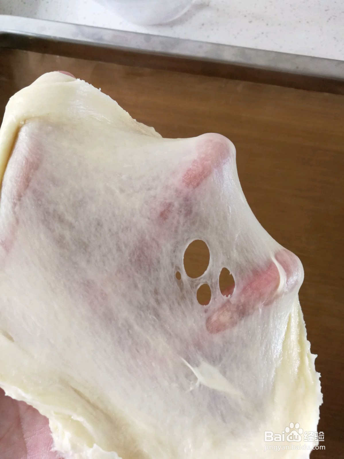 肠仔沙拉面包的做法