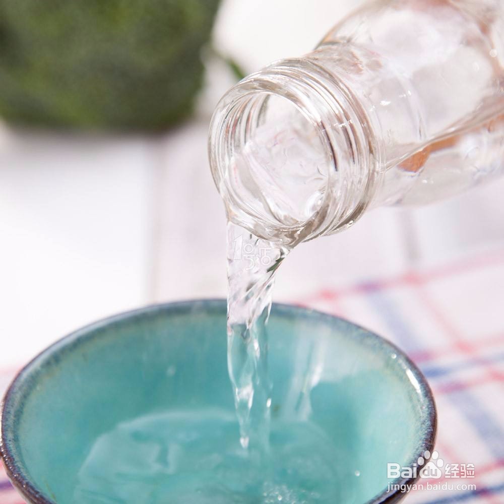 冰箱里异味太重怎么办？