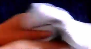 【洗衣窍门】怎么样才能去除衣服上的果汁渍