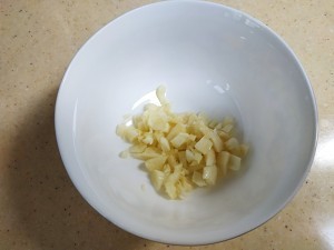 养生食补西兰花炒虾仁的做法