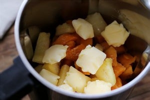 怎么做菠萝芒果冰激凌